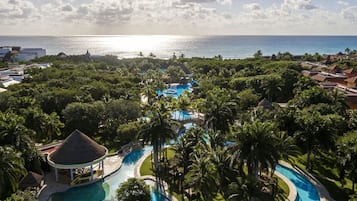 Outdoor pool, pool umbrellas, pool loungers