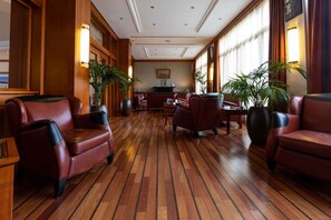 Lounge - ATLANTIC Hotel Wilhelmshaven (Wilhelmshaven)