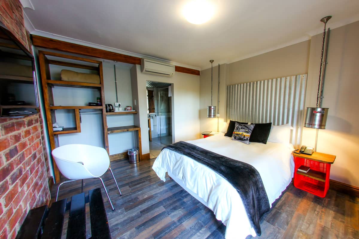 Zimmersafe, individuell dekoriert, individuell eingerichtet