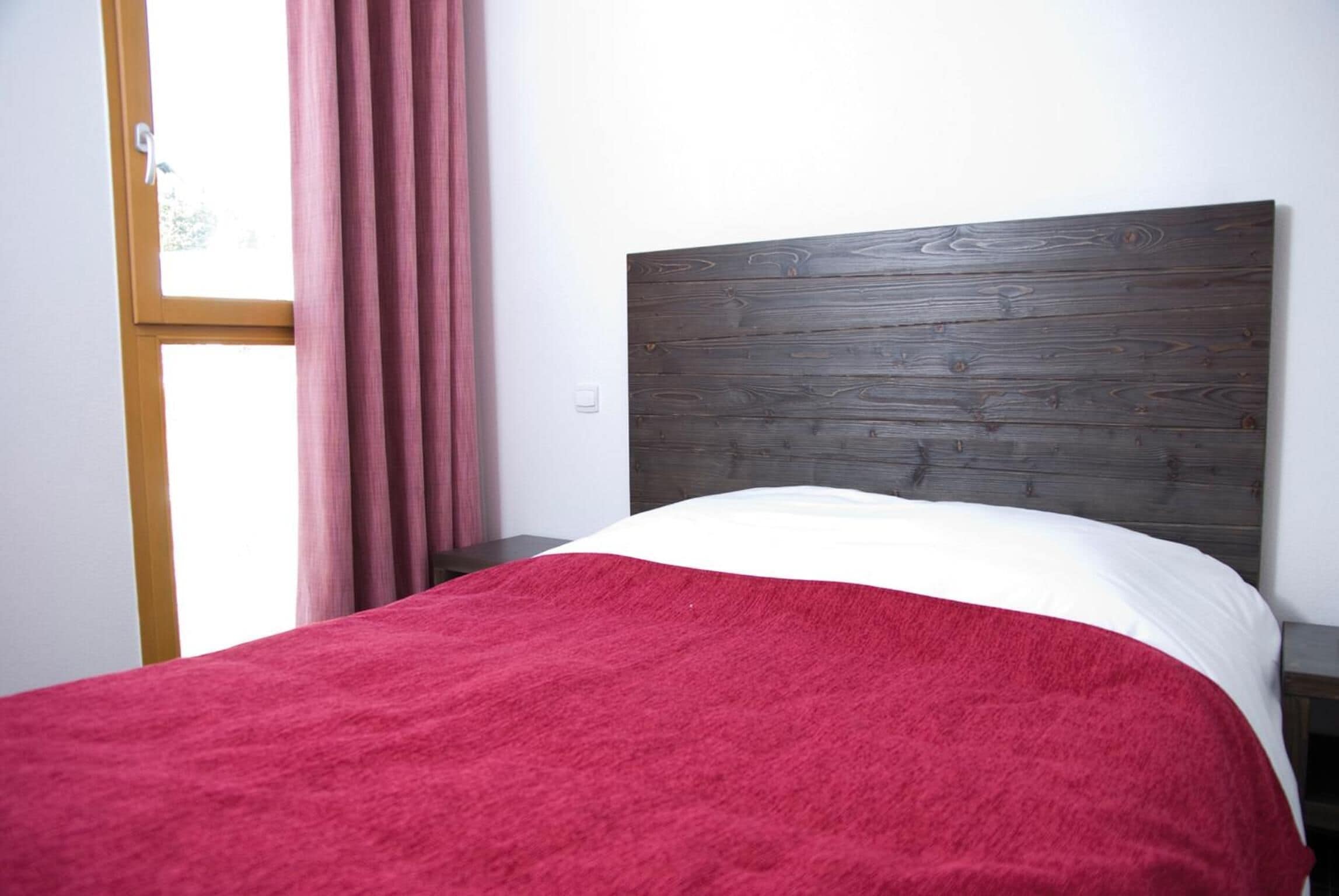 Blackout drapes, cribs/infant beds, free WiFi