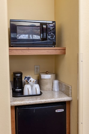 Premium bedding, desk, soundproofing, iron/ironing board