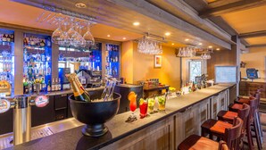 Bar (in der Unterkunft)