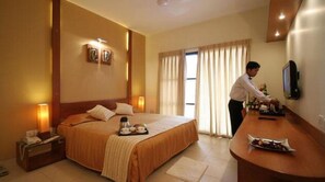 Executive Room, 1 King Bed
