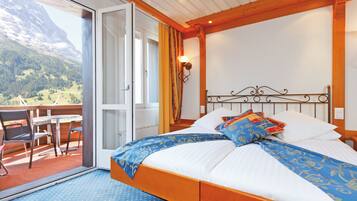 DOPPELZIMMER Comfort Plus mit separater Sofaecke und Balkon