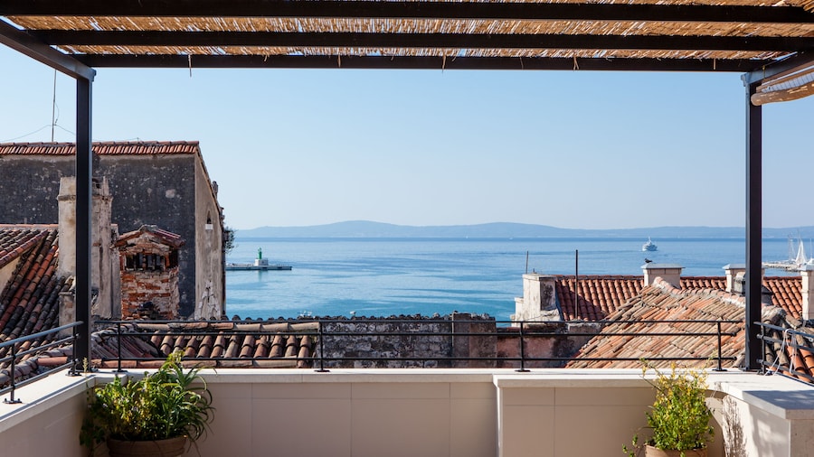 Slavija Culture Heritage Hotel