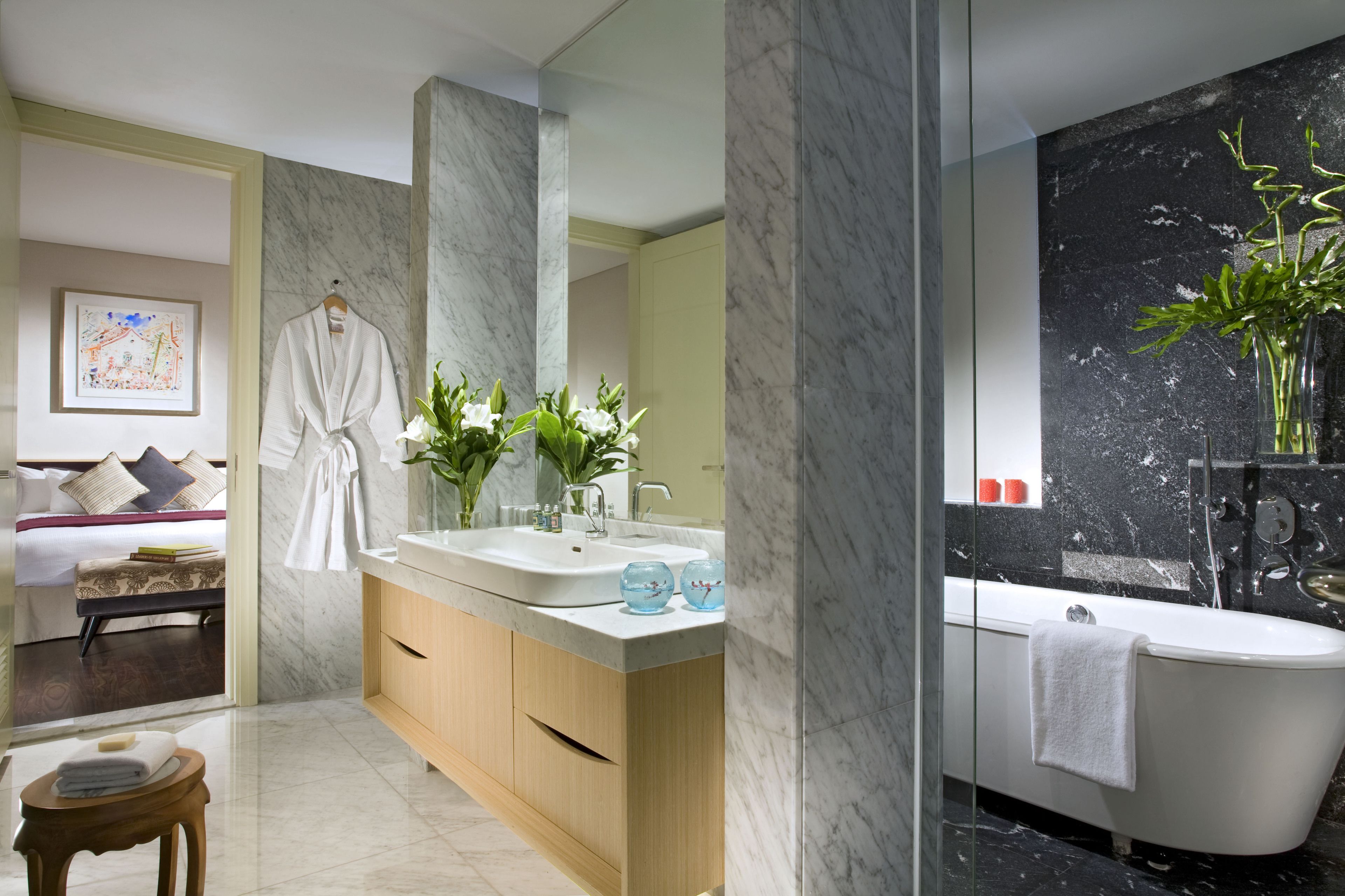 ฝักบัว, เรนชาวเวอร์, ของใช้ในห้องน้ำระดับพรีเมียม, ไดร์เป่าผม