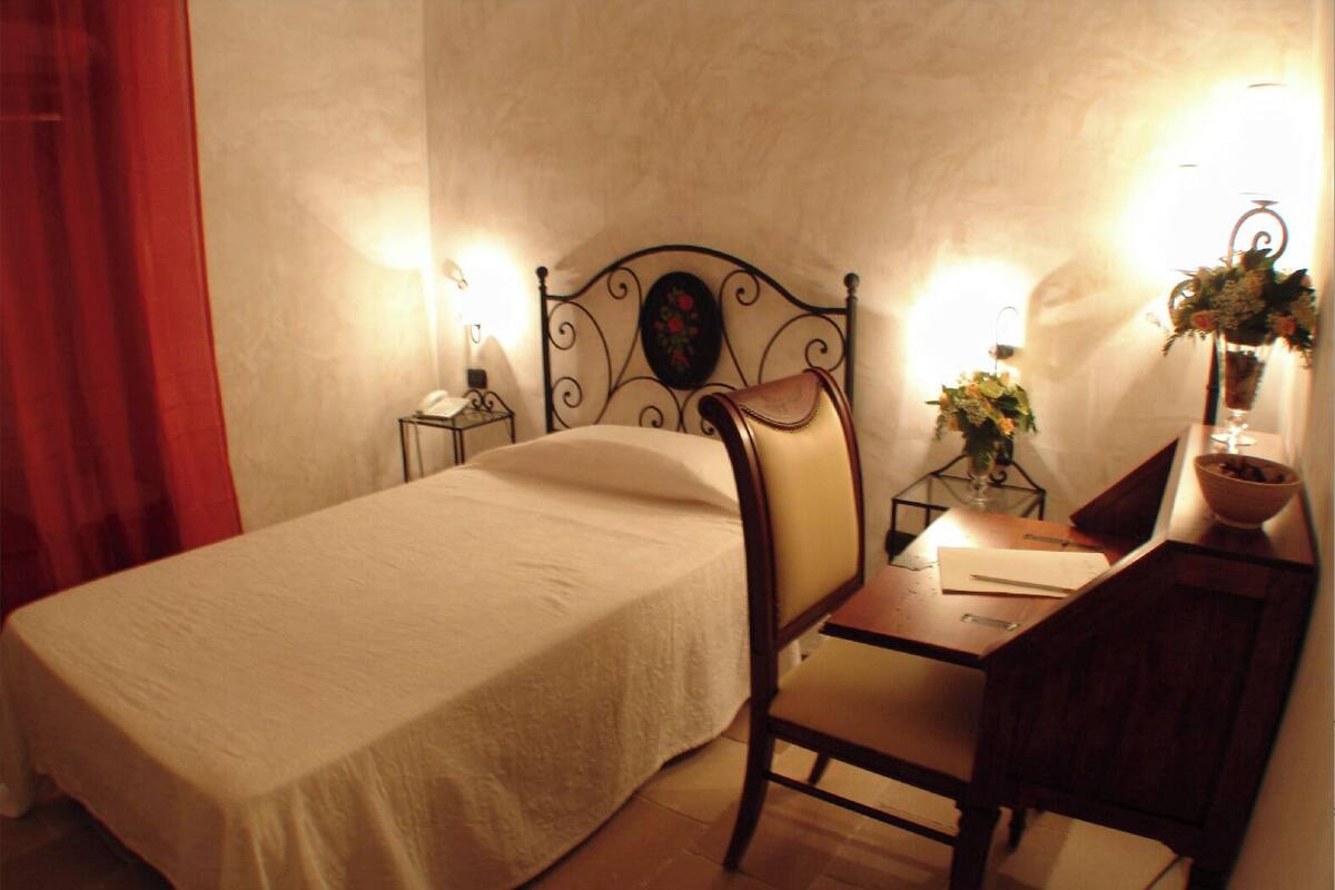 Single Room