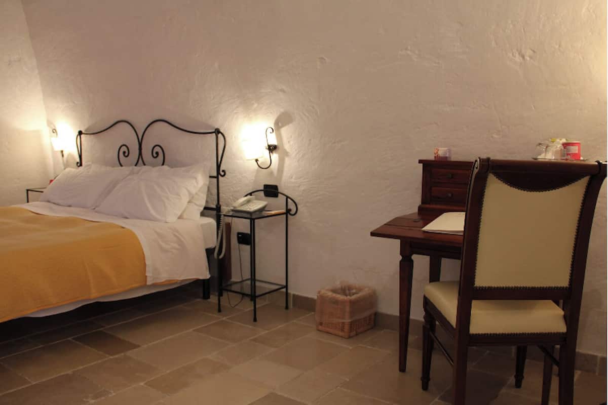 Chambre Classique, 1 chambre | Literie de qualité supérieure, minibar, coffres-forts dans les chambres
