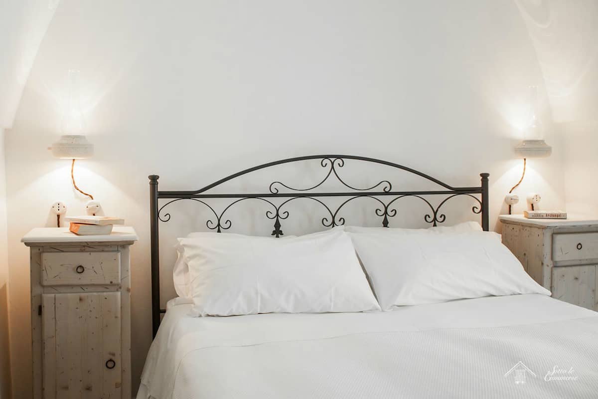 Premium bedding, down duvets, minibar, in-room safe