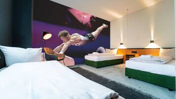 Doppelzimmer | Schreibtisch, kostenloses WLAN, BettwÀsche