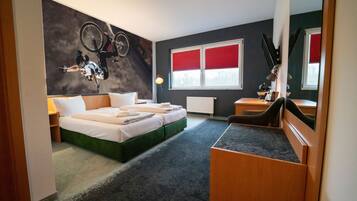 Bureau, Wi-Fi gratuit, draps fournis