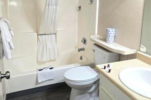 Appartement, 1 chambre, cuisine | Salle de bain | Articles de toilette gratuits, sèche-cheveux, serviettes fournies