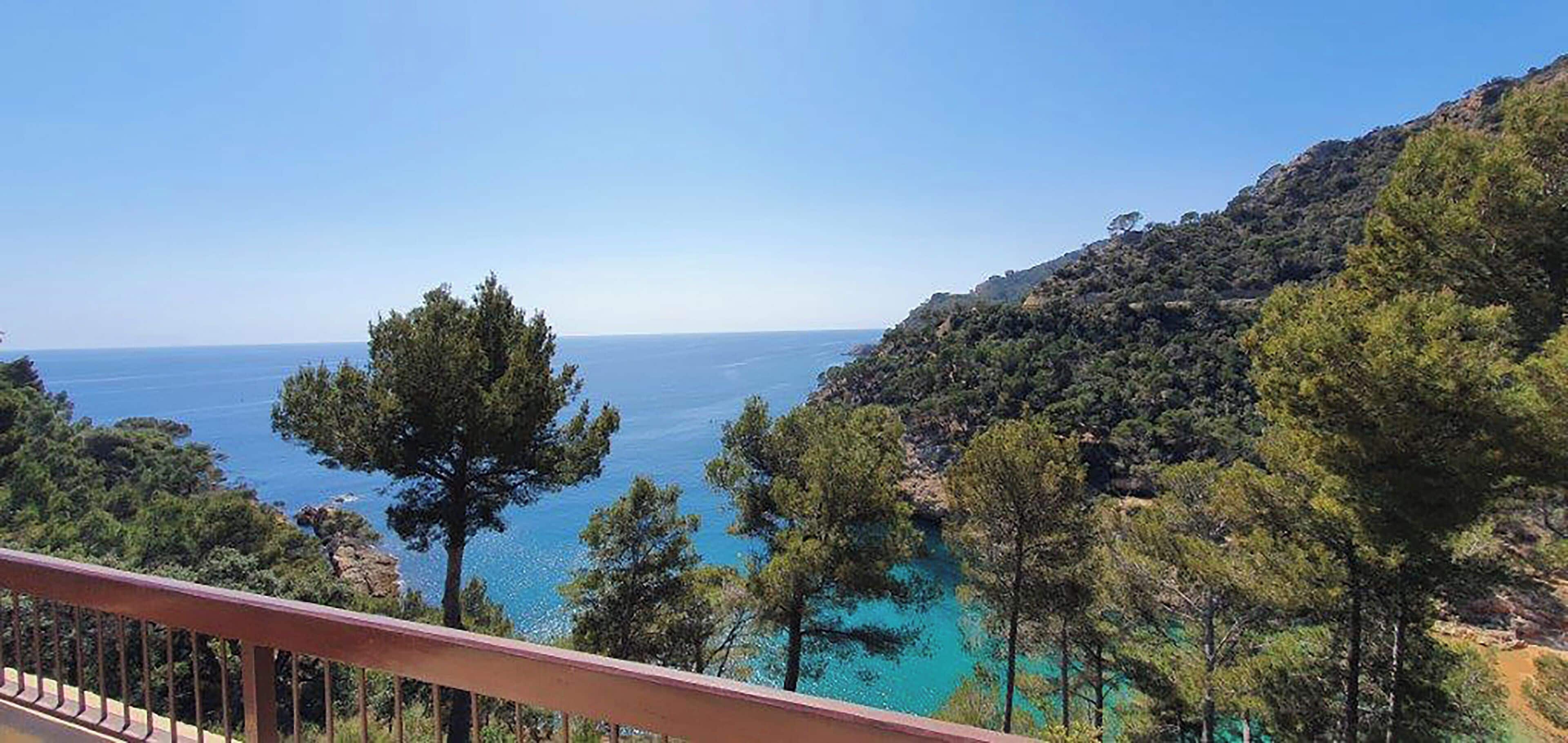 Photo - Zel Costa Brava