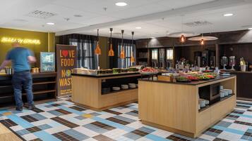 Frokostbuffé er inkludert hver dag