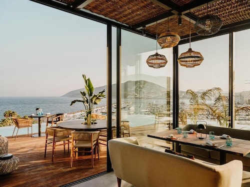 Aguas de Ibiza Grand Luxe Hotel