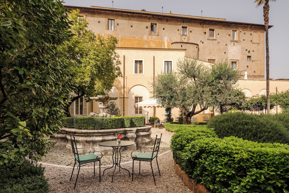 Donna Camilla Savelli by null