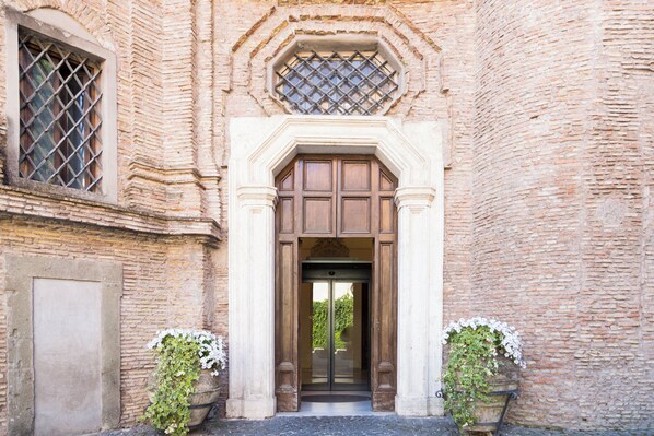 Majoituspaikan julkisivu