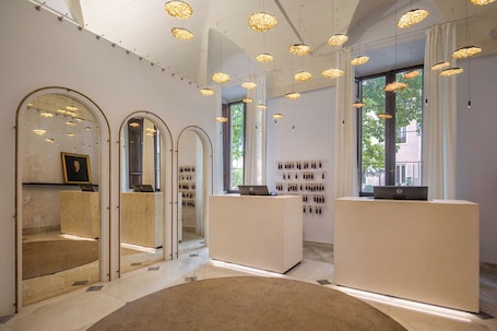 Reception. Donna Camilla Savelli – VRetreats