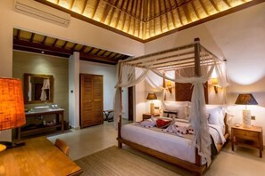 In-room safe, cots/infant beds - Ulun Ubud Resort (Ubud)