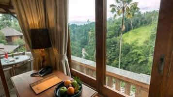 Een kluis op de kamer, babybedden