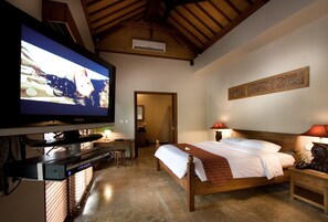 Villa, 1 Bedroom | 1 bedroom, premium bedding, minibar, in-room safe - Ajanta Villas (Denpasar)