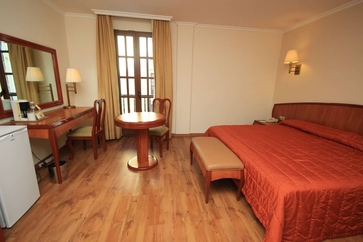 Standard Single Room | Premium bedding, down comforters, in-room safe, desk