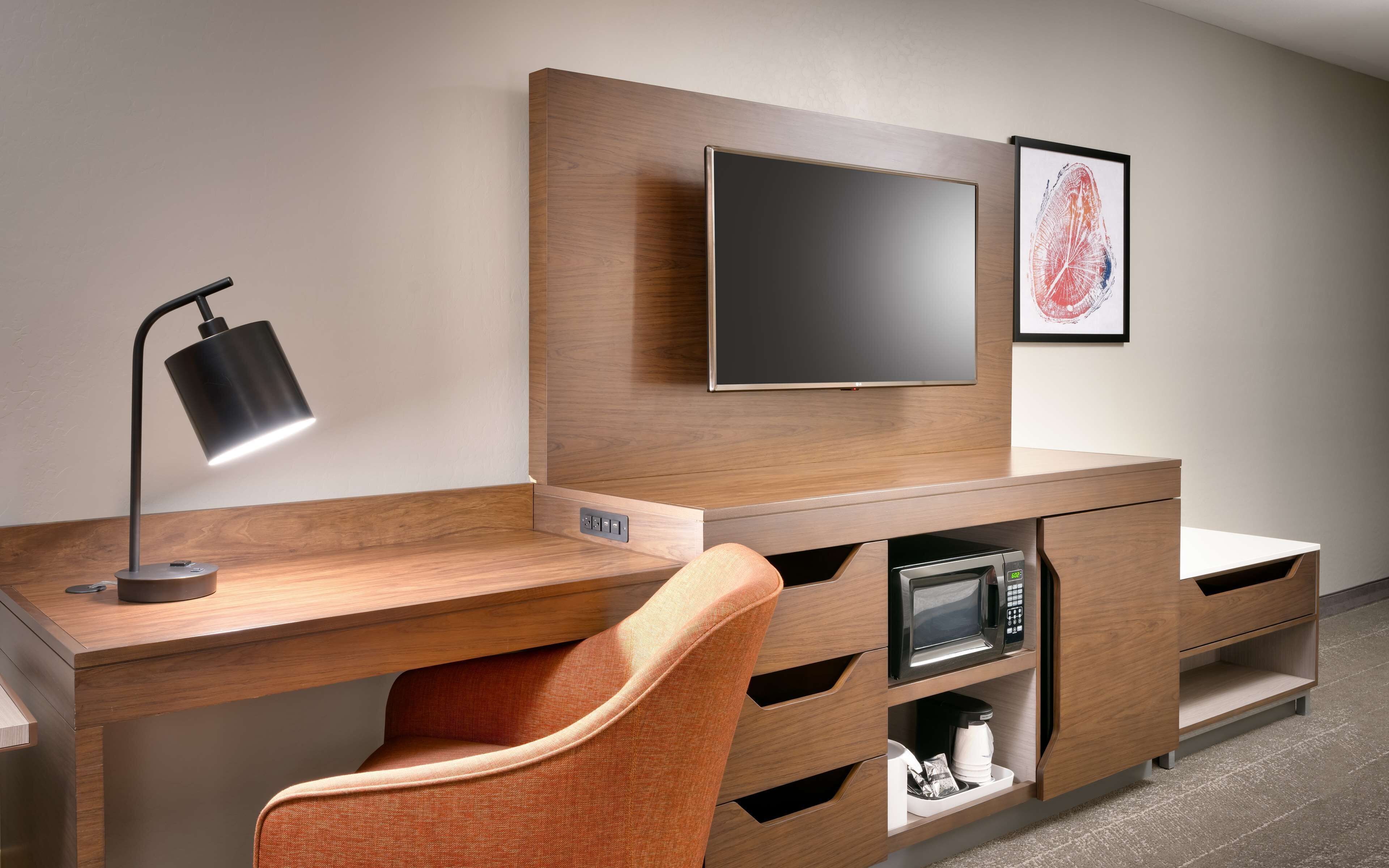 in-room safe, iron/ironing board, free wired internet, bed sheets