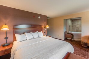 Room, 1 King Bed, Non Smoking | Hypo-allergenic bedding, in-room safe, iron/ironing board, free WiFi - Hampton Inn Goshen (Goshen)