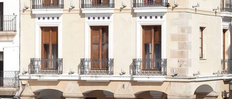 Façana frontal de l'allotjament