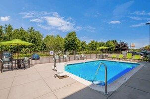 Seasonal outdoor pool