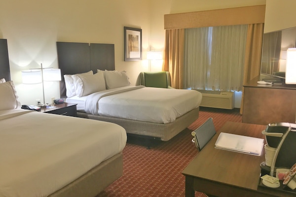 Standard Room, 2 Queen Beds, Accessible (Communications) | Desk, iron/ironing board, WiFi (free), bed sheets