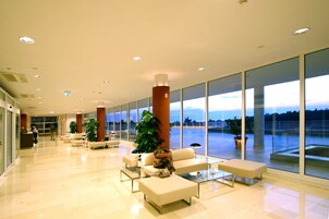 Sala de estar en el lobby
