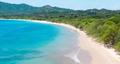 Seis Playas Hotel