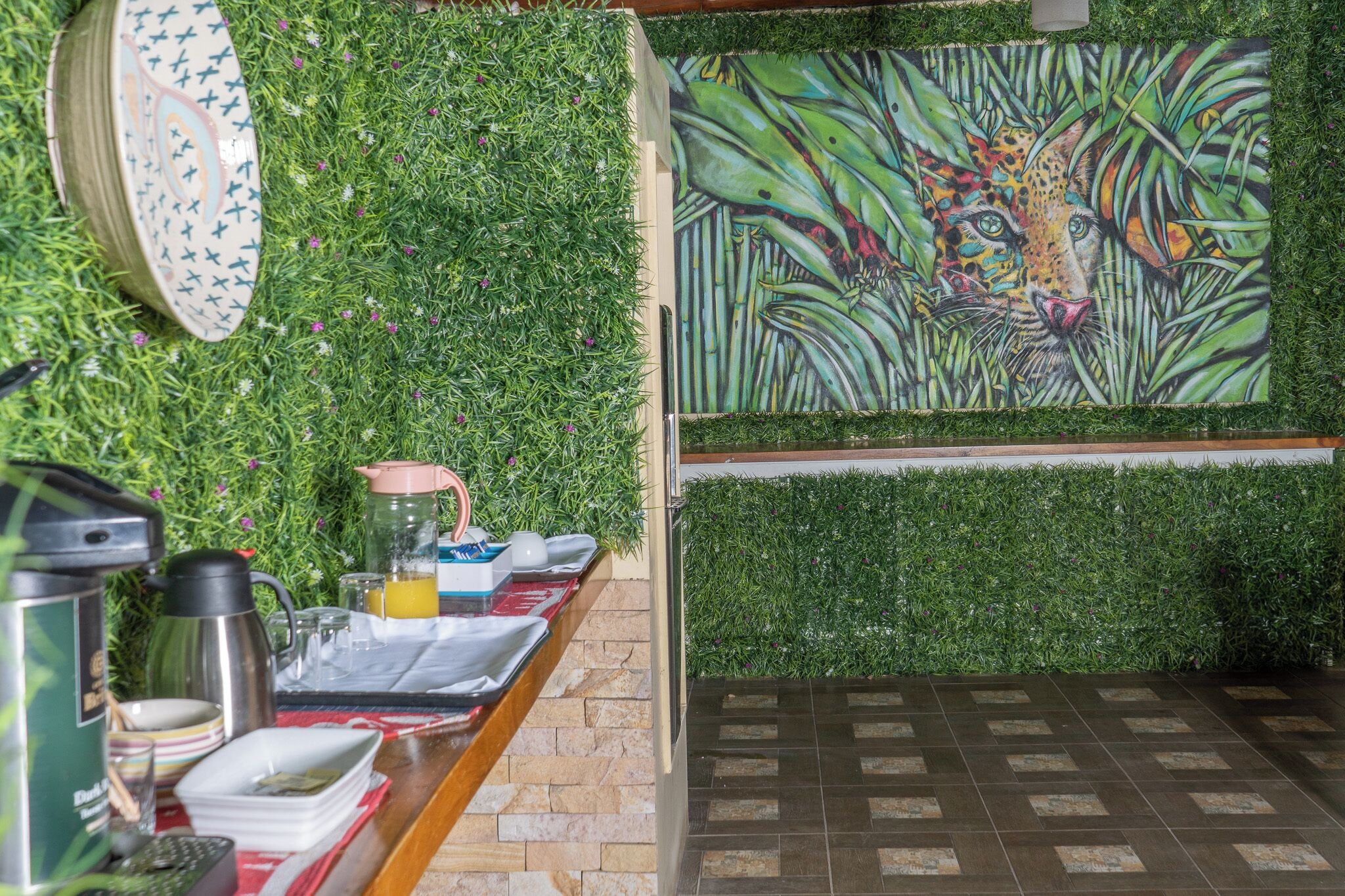 breakfast, lunch, dinner served; pool views