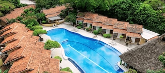 Seis Playas Hotel