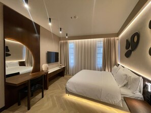 Minibar, in-room safe, desk, blackout drapes