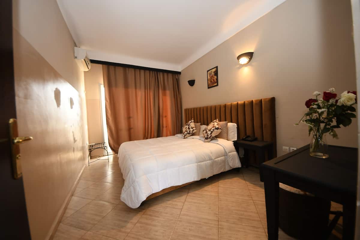 Family Suite (4 PAX)