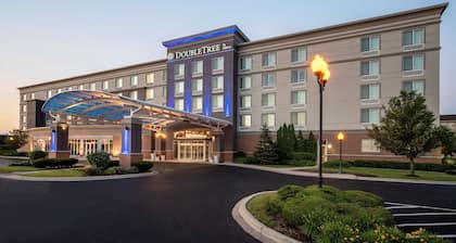 DoubleTree by Hilton Chicago Midway Airport