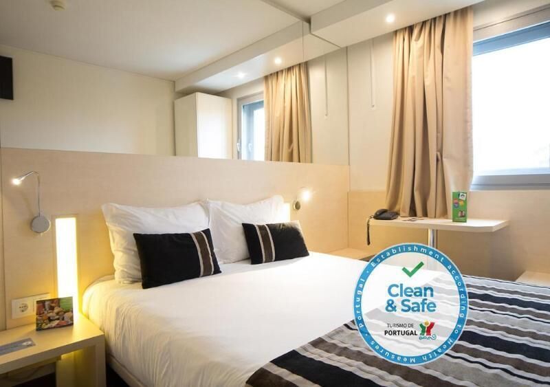 In-room safe, desk, blackout drapes, soundproofing
