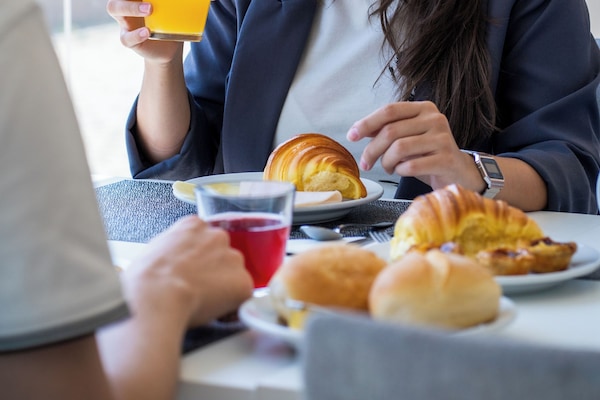 Daily buffet breakfast for a fee
