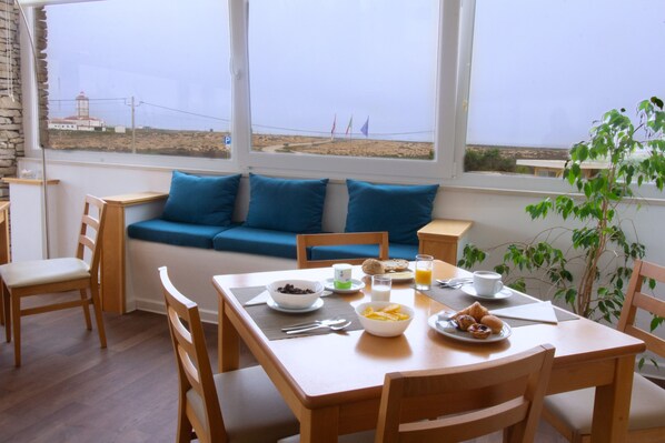 Daily buffet breakfast (EUR 12 per person) -  WOT Pinhalmar Soul (Peniche)