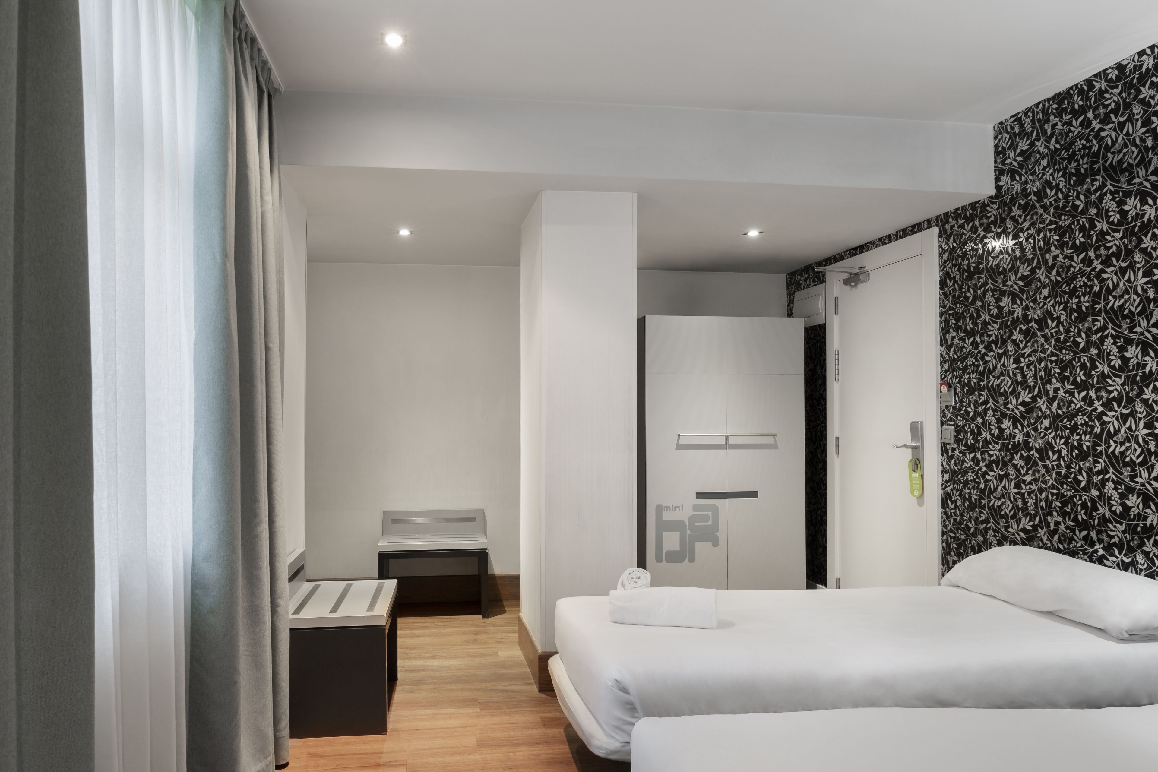 triple room | minibar, in-room safe, desk, blackout curtains