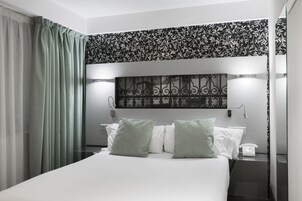 Basic-Doppelzimmer | Blick auf den Innenhof