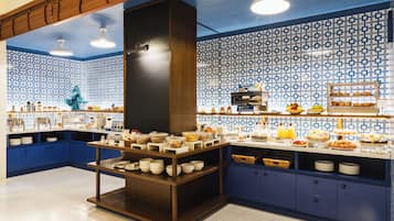 Desayuno buffet incluido todos los días