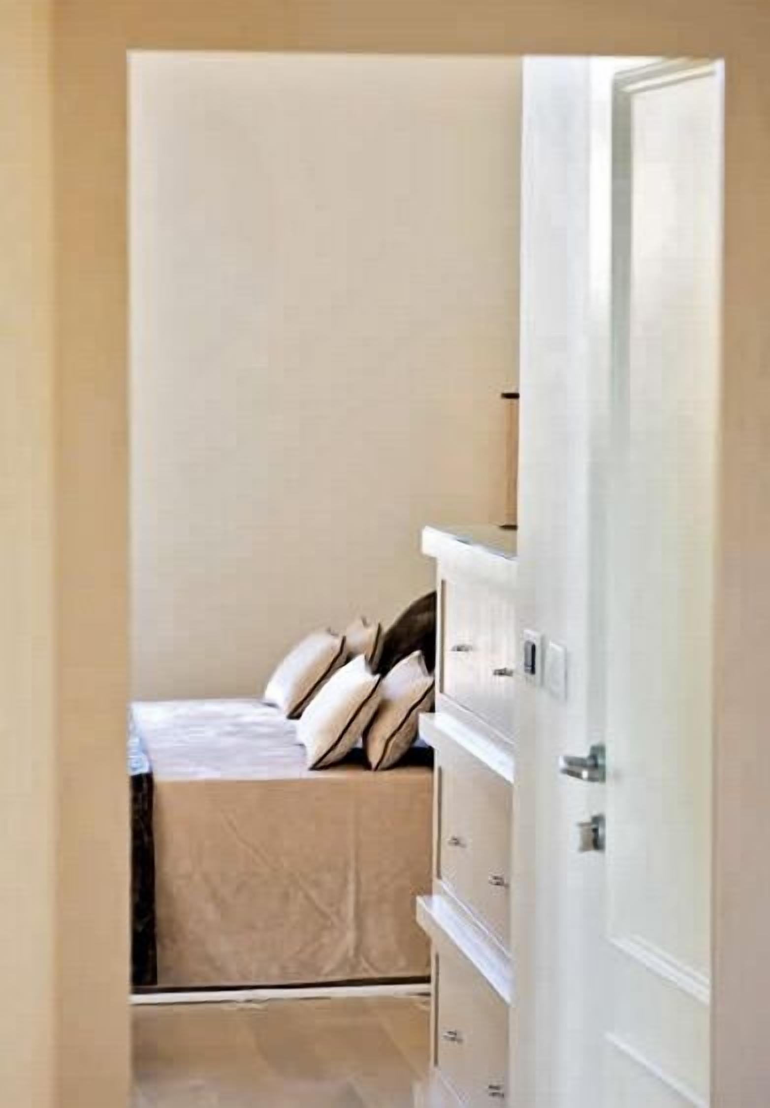 superior double or twin room | egyptian cotton sheets, premium bedding, minibar, in-room safe