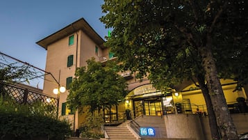 Facciata della struttura
