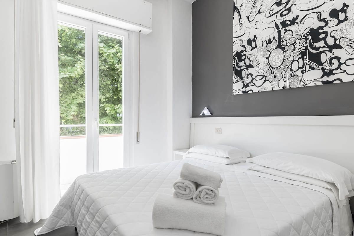 down duvets, minibar, in-room safe, desk