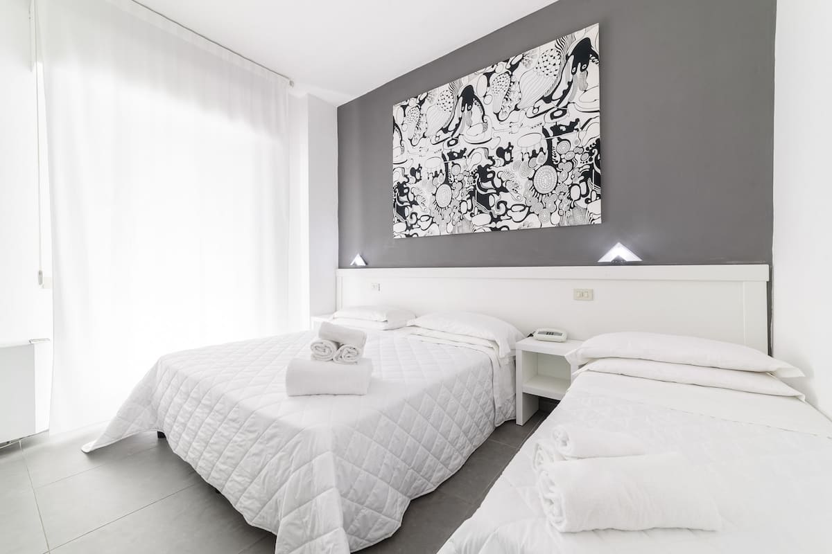 down duvets, minibar, in-room safe, desk