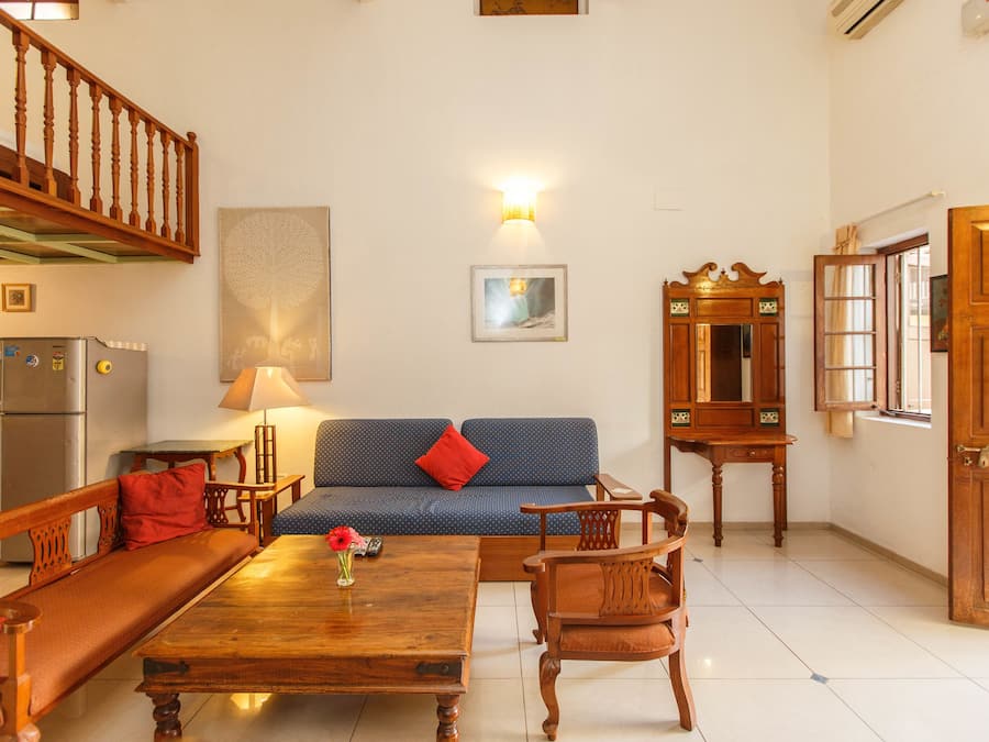 In-room safe, desk, iron/ironing board, free WiFi