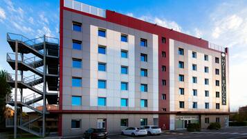 Facciata della struttura